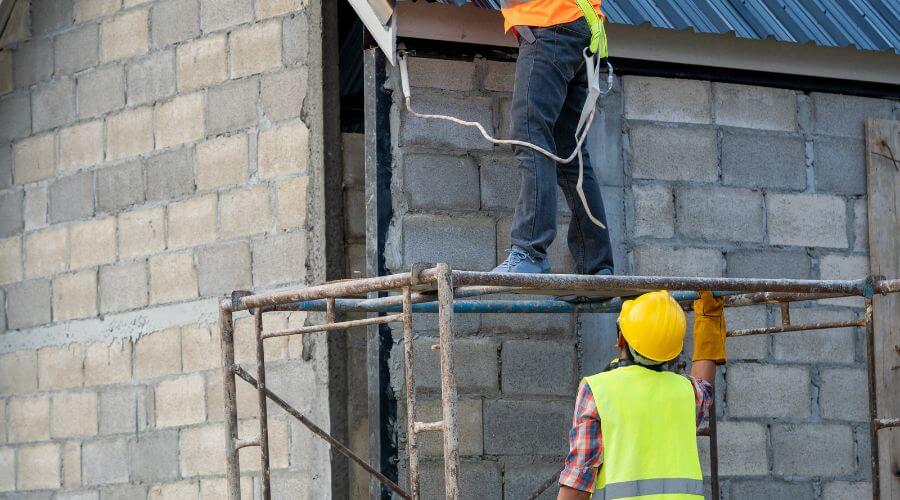 Professional residential roofers in Thorsby, AL